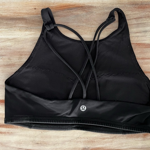 LuluLemon Sports Bra - Picture 3 of 3